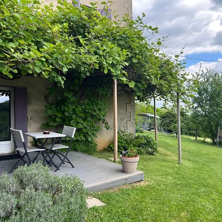 Les Conches, D'hotes Et Pensjonat Thiviers