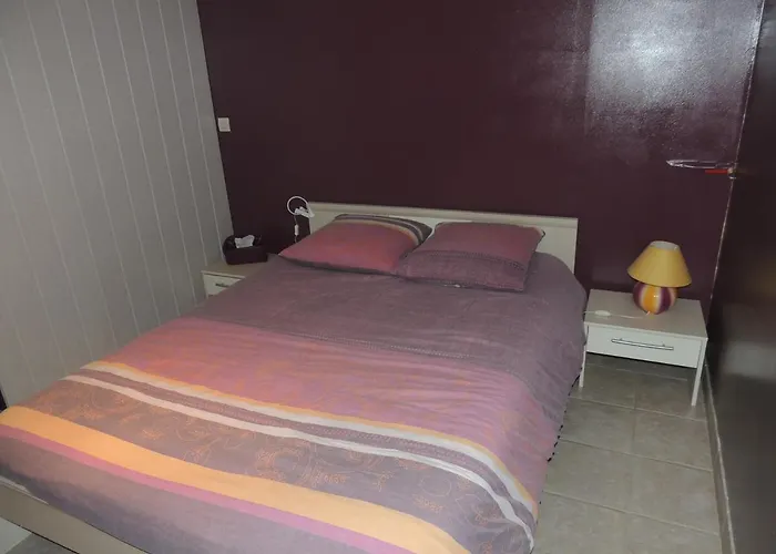 Gasthuis Les Conches, D'hotes Et Thiviers