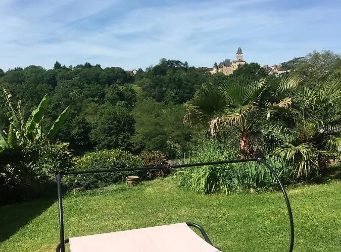 Gasthuis Les Conches, D'hotes Et Thiviers