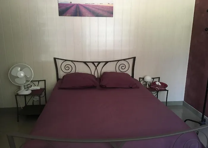 Les Conches, D'hotes Et